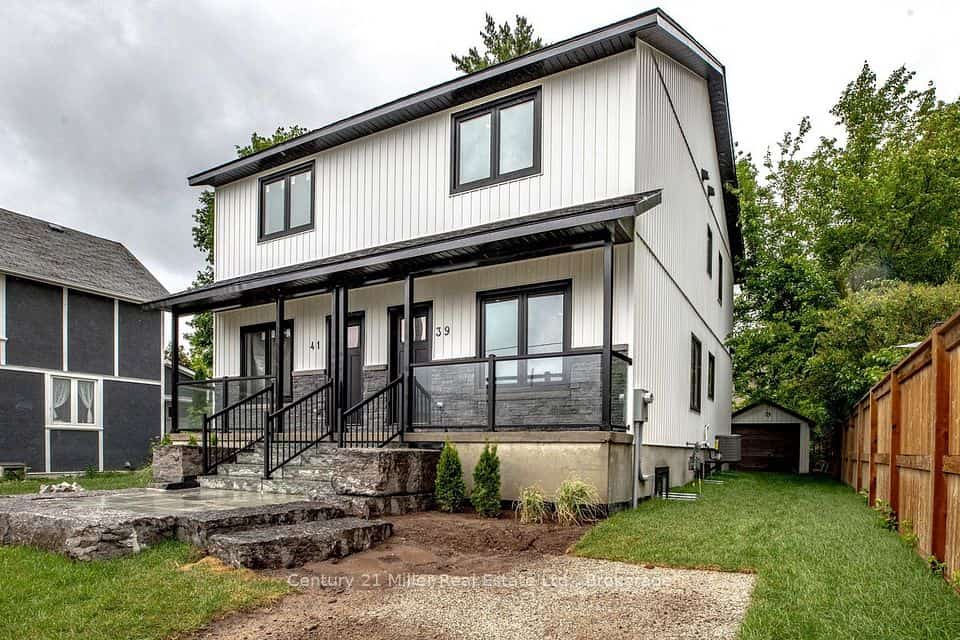 39 Victoria Street, Halton Hills, ON L7G 3N5