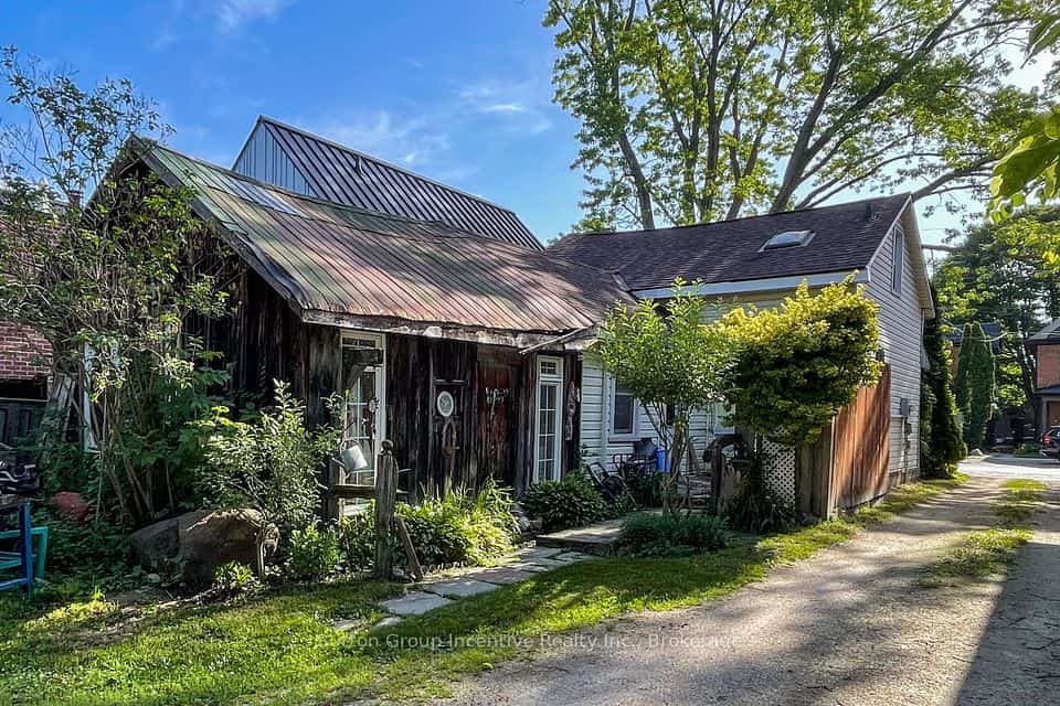 310 Maple Street, Collingwood, ON L9Y 2R4