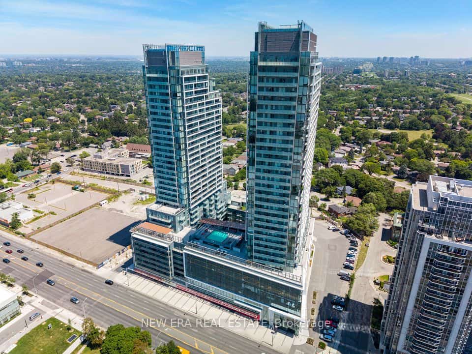 7 Golden Lion Heights #N433, Toronto, ON M6R 2J3