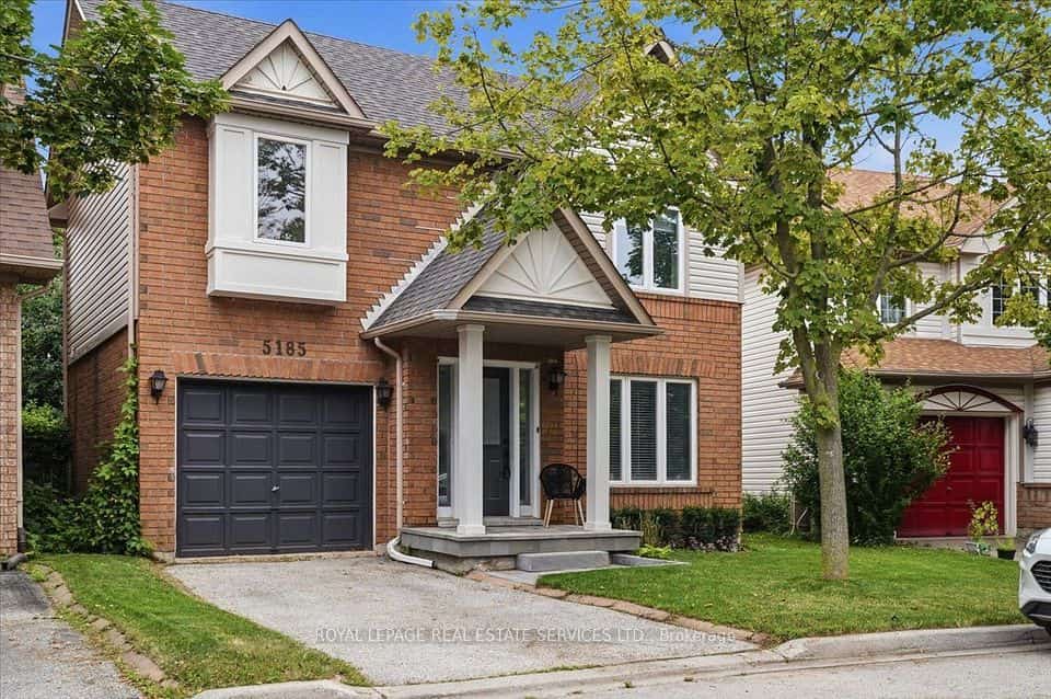 5185 Bunton Crescent, Burlington, ON L7L 6J3