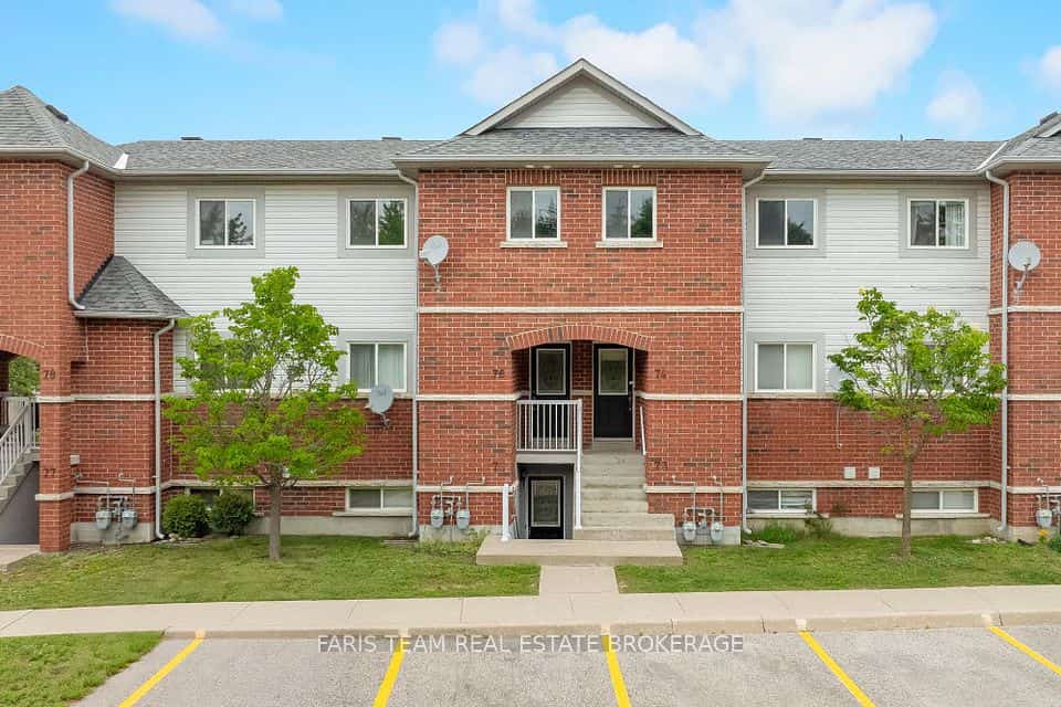 243 Ferndale Drive S #76, Barrie, ON L4N 0T6