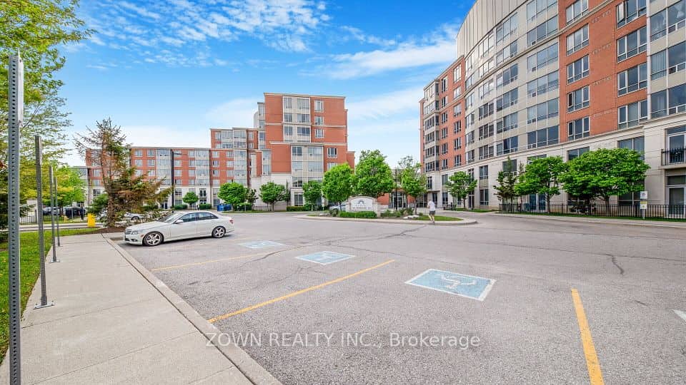 7363 Kennedy Road, Markham