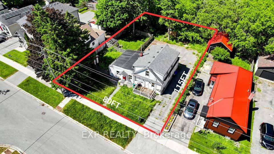 546 Park Road S, Oshawa, ON L1J 4J5