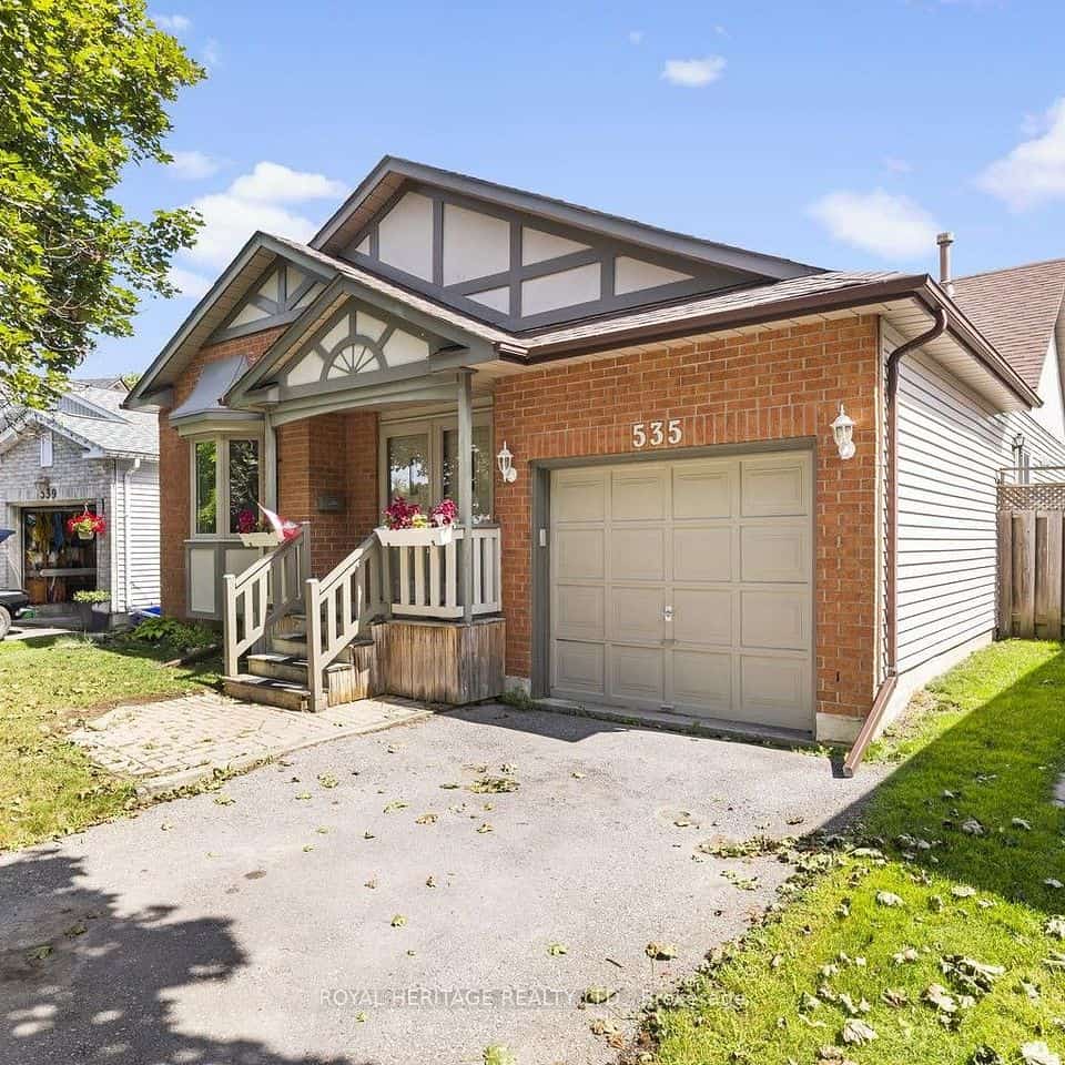 535 Cardinal Drive, Peterborough, ON K9L 1X8