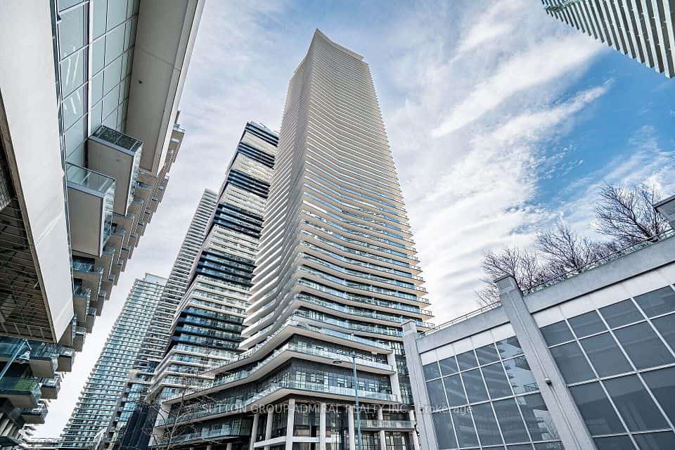 38 Annie Craig Drive #2205, Toronto, ON M8V 0A8