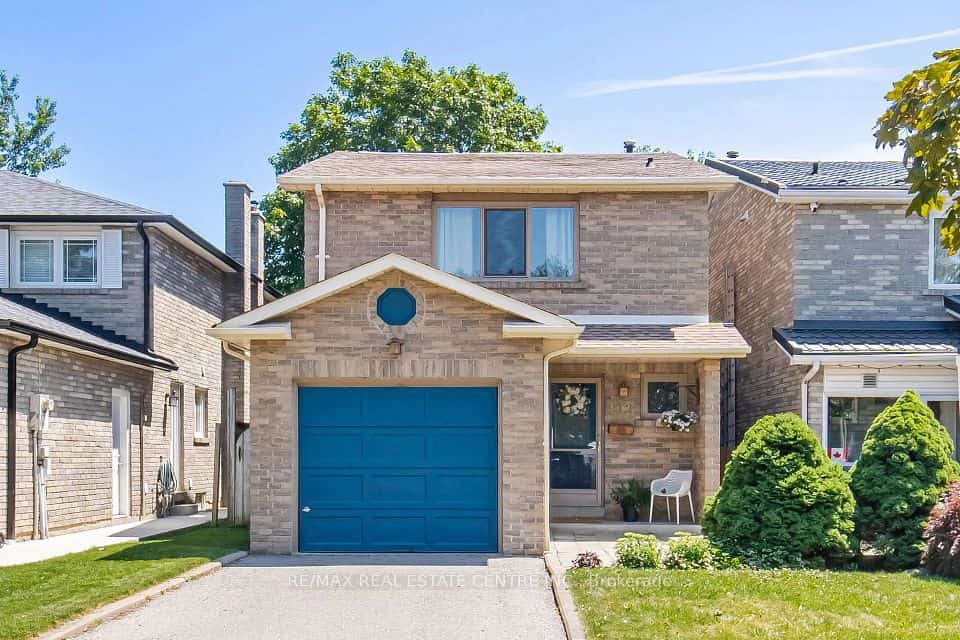 92 Nanport Street, Brampton, ON L6S 4A9