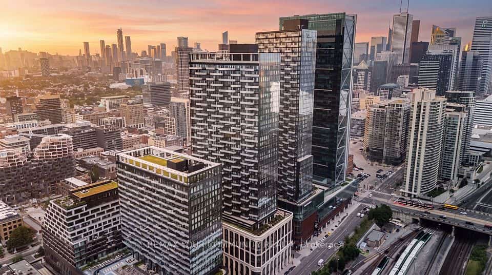 470 Front Street #2015, Toronto, ON M5V 0V6