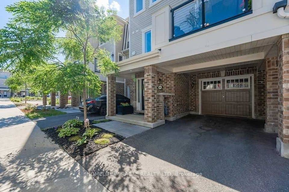 929 Apple Hill Lane, Kitchener, Kitchener