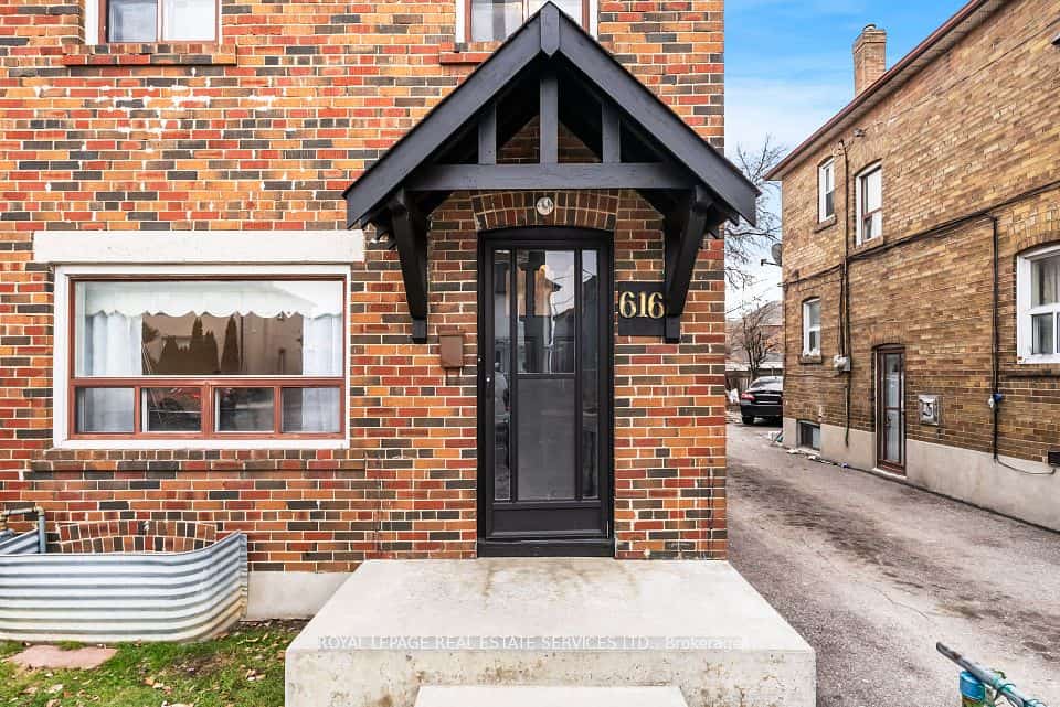 616 Old Weston Road, Toronto, ON M6N 3B3