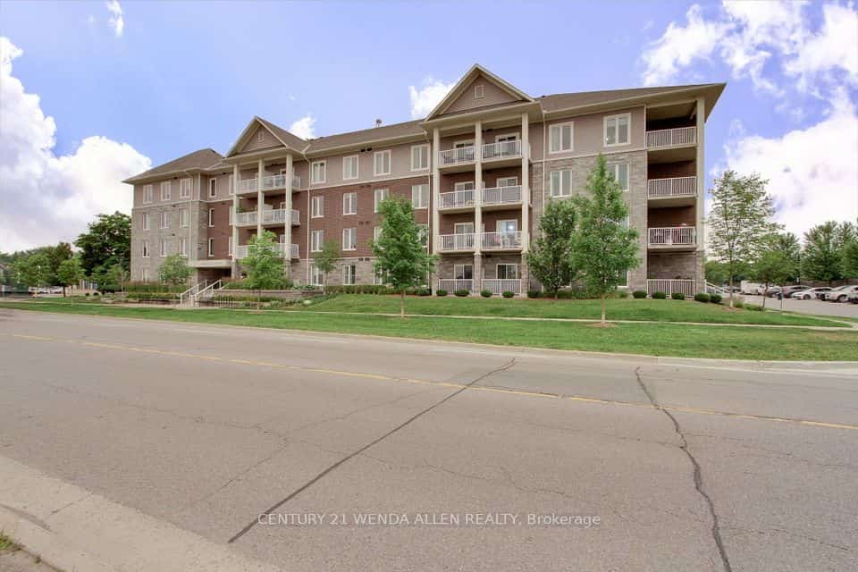 Madison Lane Condos, Clarington