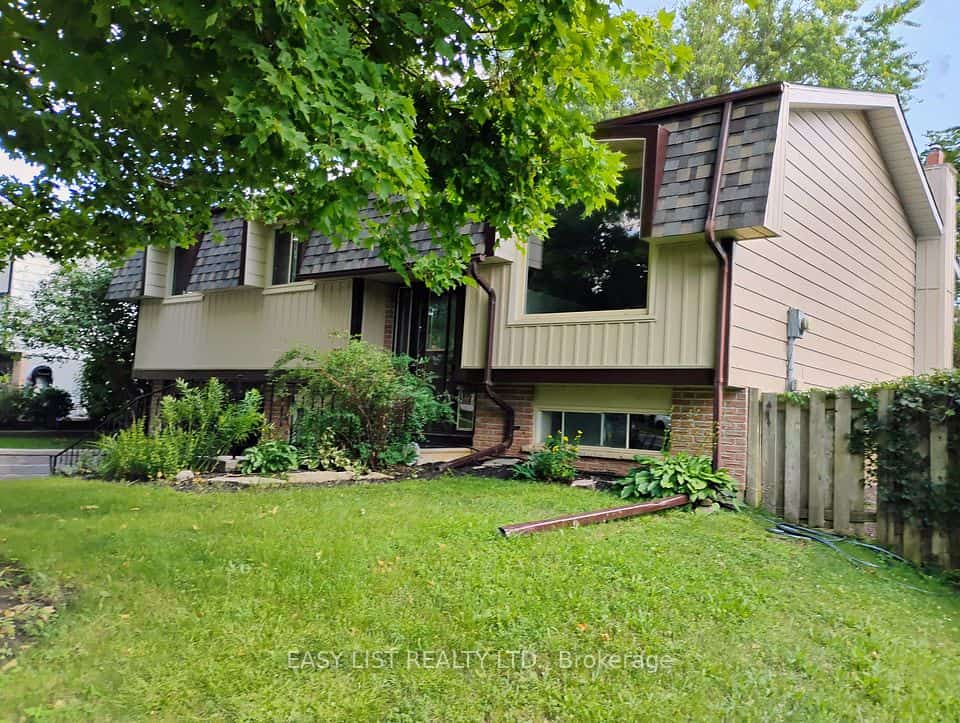 2651 Marsdale Drive, Peterborough, ON K9L 1R5