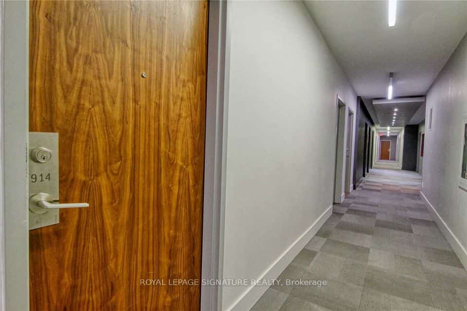1 Market Street #914, Toronto, ON M5E 0A2