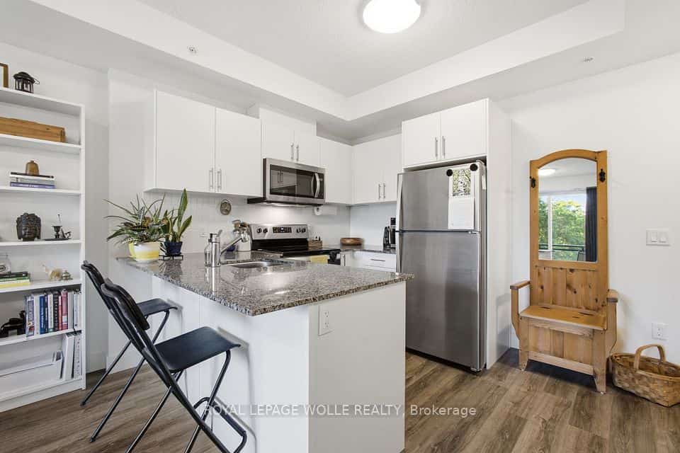 107 Roger Street #308, Waterloo, ON N2J 0G2