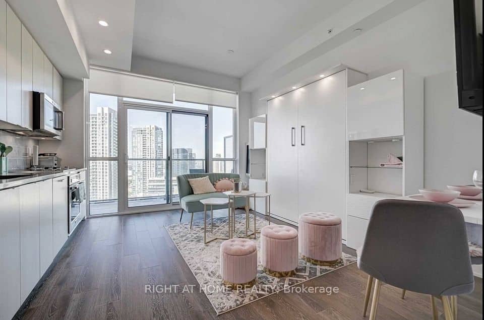 38 Iannuzzi Street, Toronto