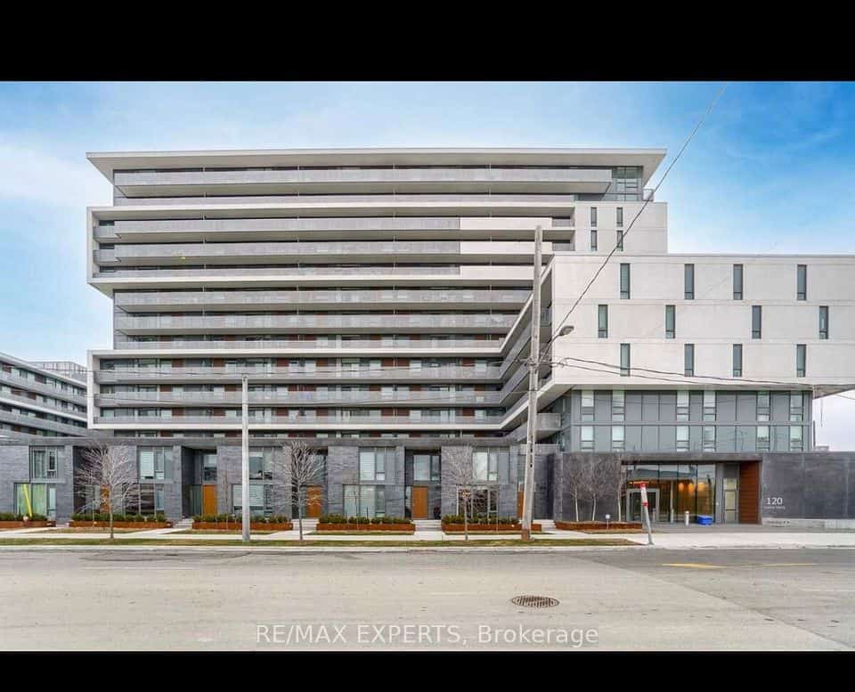 120 Varna Drive #317, Toronto, ON M6A 0B3