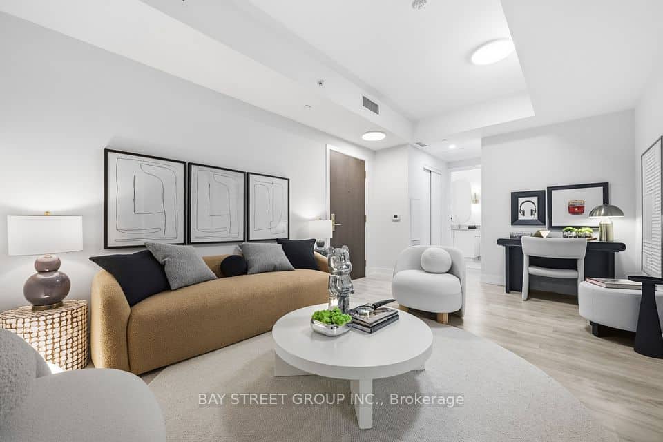 268 Buchanan Drive, Markham