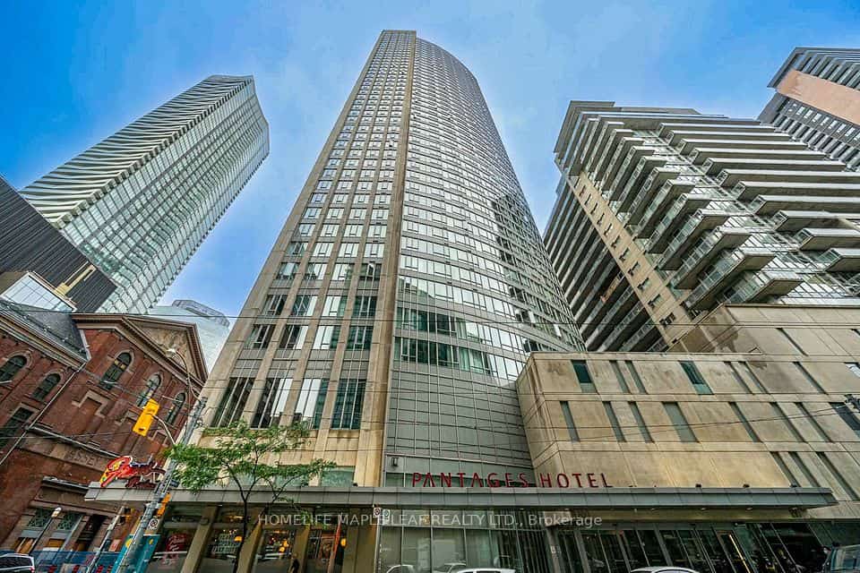 210 Victoria Street #3505, Toronto, ON M5B 2R3