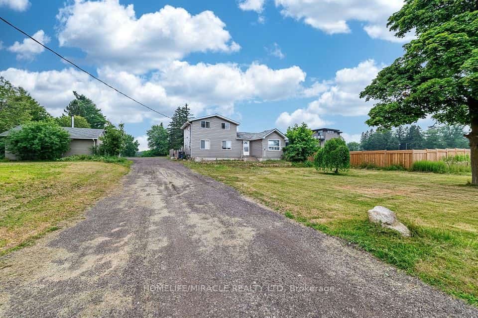 10662 Winston Churchill Boulevard, Halton Hills, ON L7G 4S7