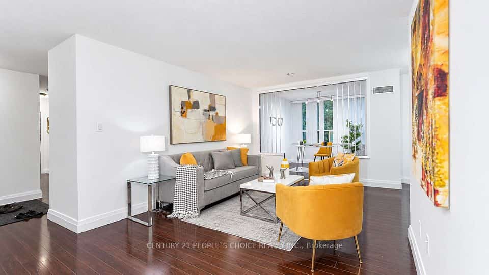 30 Malta Avenue #302, Brampton, ON L6Y 4S5