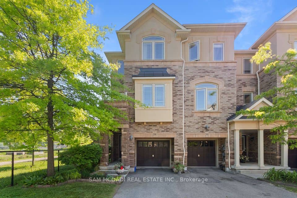6625 Falconer Drive, Mississauga