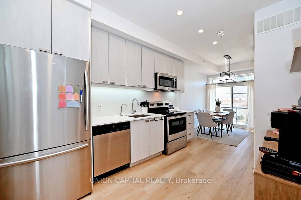 57 Finch Avenue W, Toronto