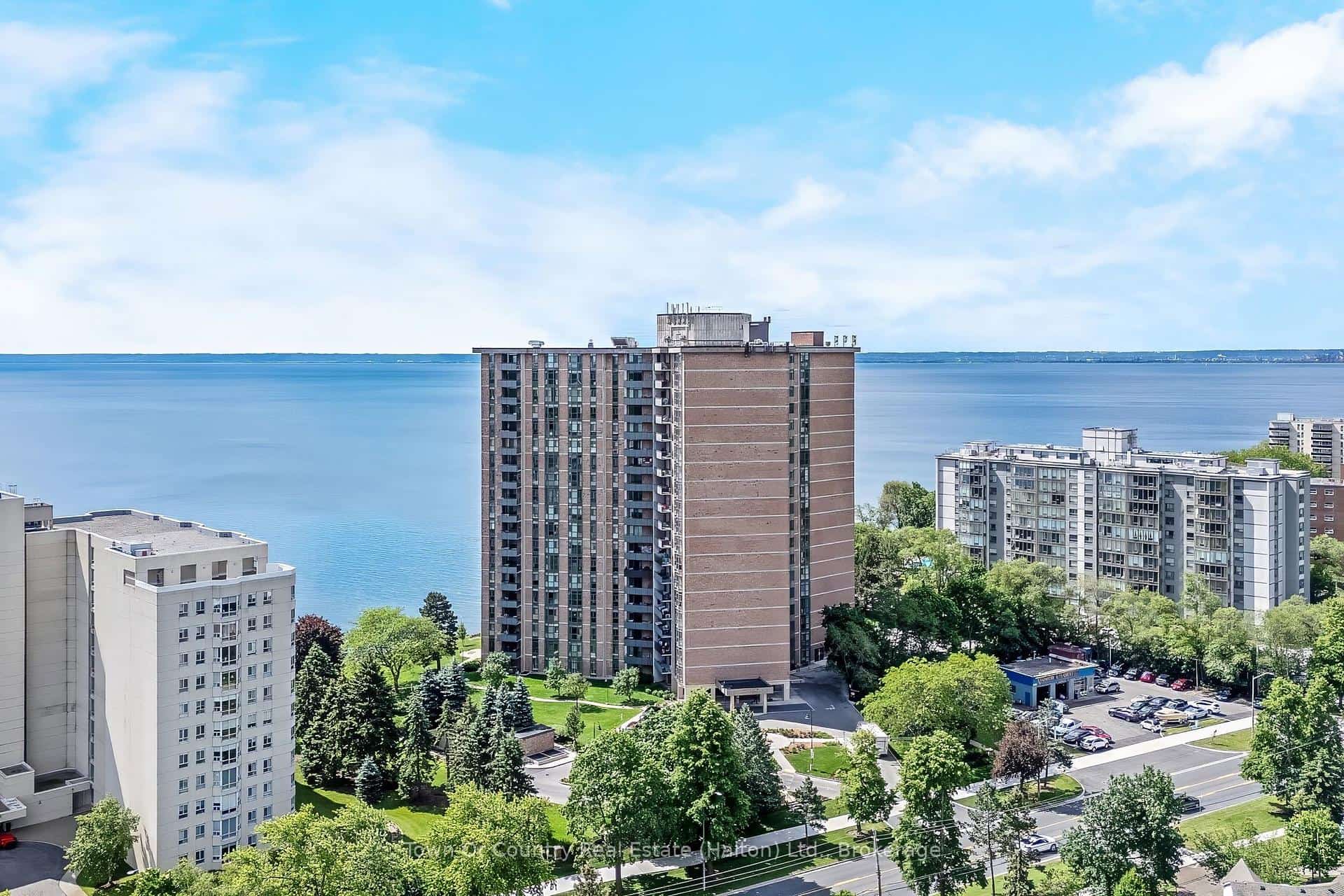 5250 Lakeshore Road #1906, Burlington, ON L7L 5L2