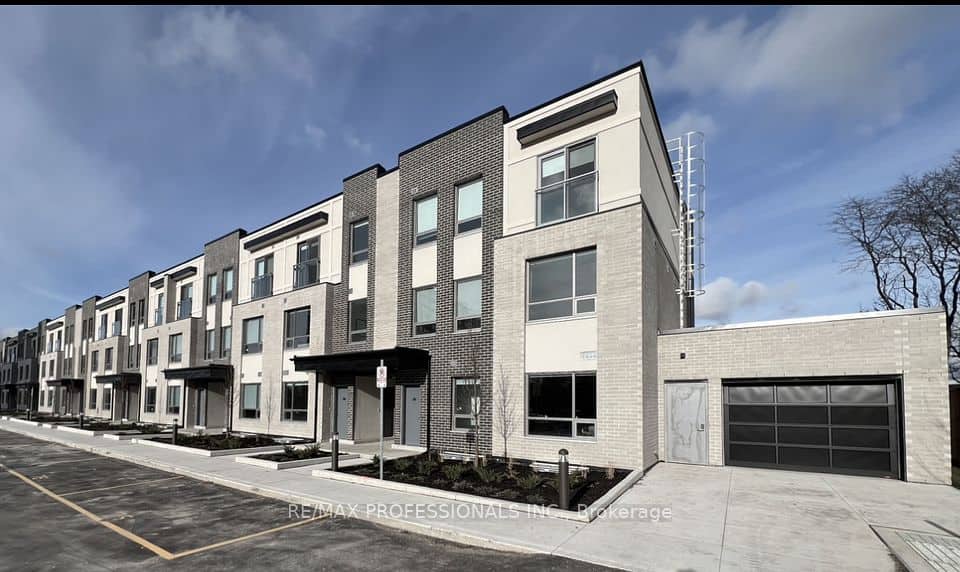 62 Dixfield Drive, Toronto