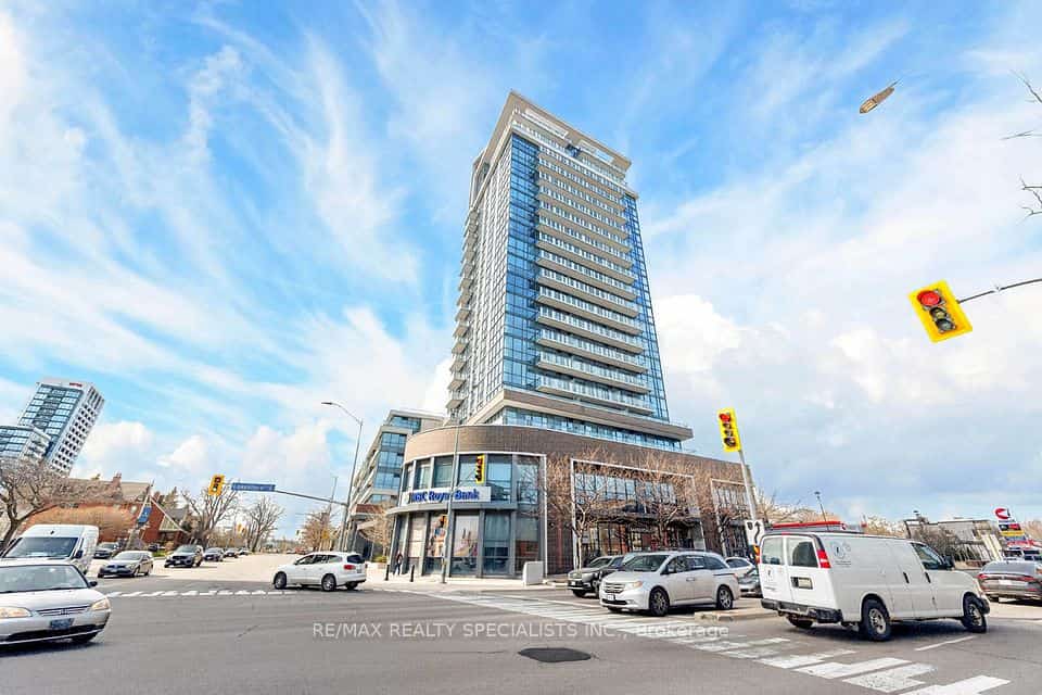 1 Hurontario Street #306, Mississauga, ON L5G 3G8