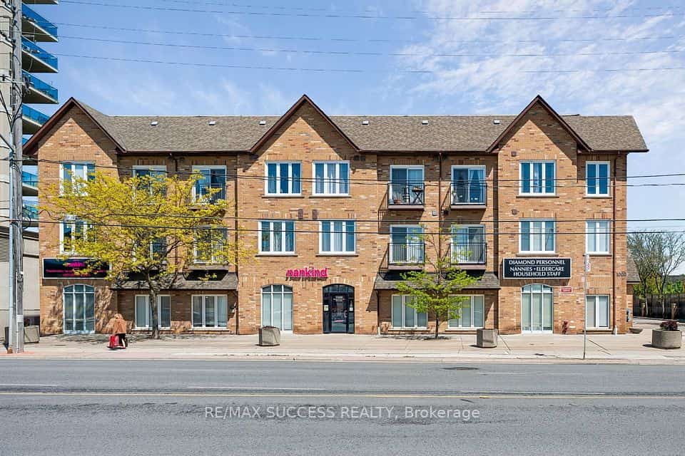 1000 Sheppard Avenue W #301, Toronto, ON M3H 2T6