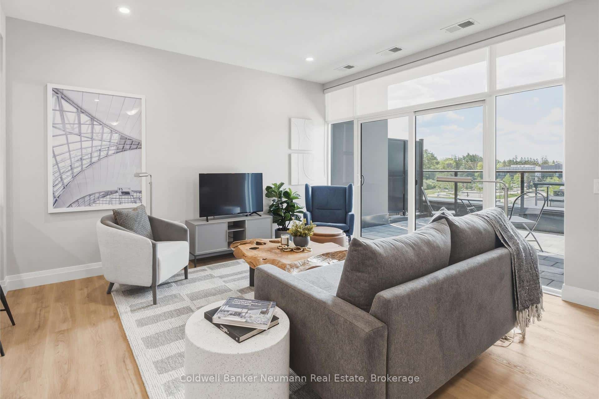 1882 Gordon Street #305, Guelph, ON N1L 0P6
