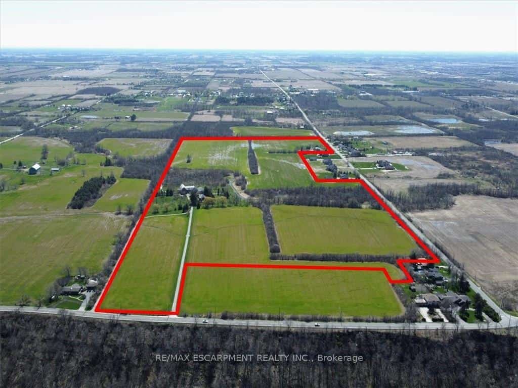 420 Ridge Road, Hamilton, ON L8J 2Y5