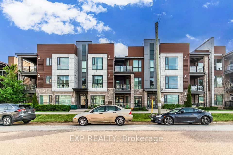 2388 Khalsa Gate #212, Oakville, ON L6M 1P5
