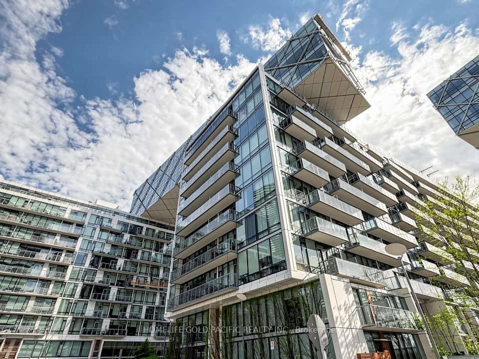 39 Queens Quay E #732, Toronto, ON M5E 0A5