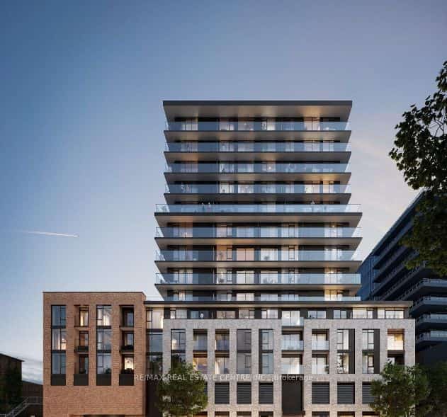 1 Jarvis Street #1412, Hamilton, ON L8R 3J2