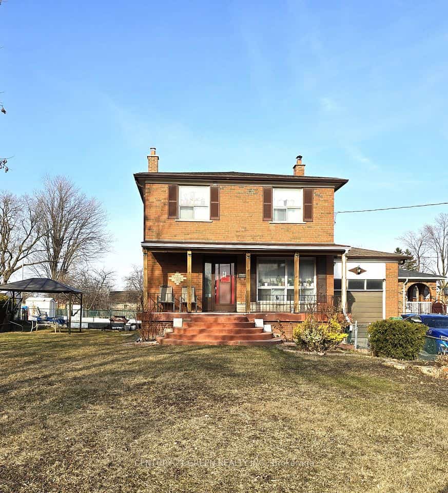35 York Street, Mississauga, ON L4T 3M4