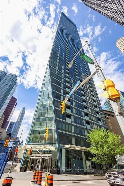 8 The Esplanade Avenue #3803, Toronto, ON M5E 0A6