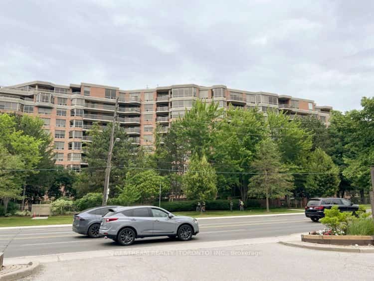 3181 Bayview Avenue #PH10, Toronto, ON M2K 2Y2