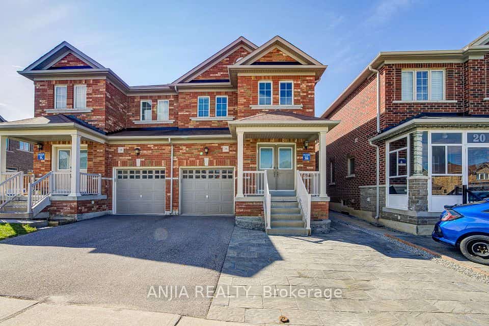26 Hare Farm Gate, Whitchurch-Stouffville, ON L4A 0Y6