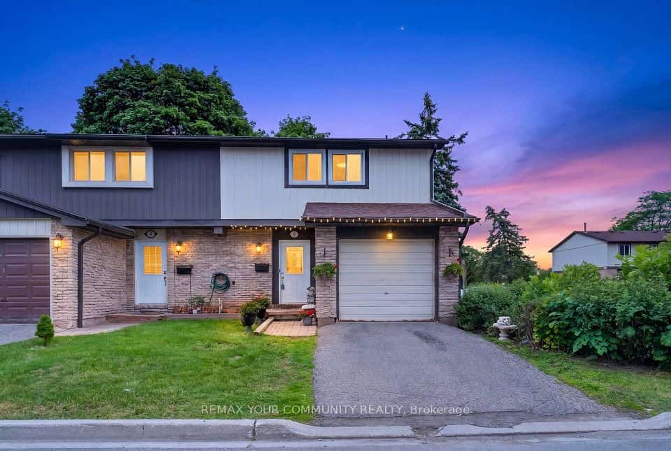 93 Hansen Road #11, Brampton, ON L6V 3C8