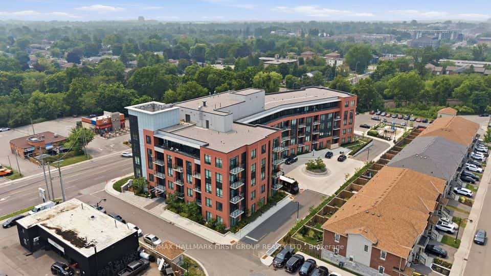 1010 Dundas St E Street #325, Whitby, ON L1N 0L6