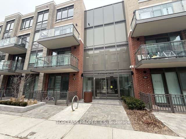 75 Attmar Drive #357, Brampton, ON L6P 0Y6
