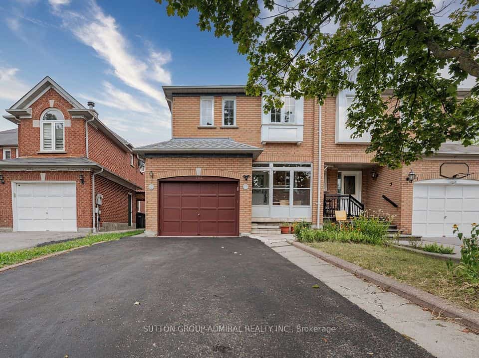 162 Bighorn Crescent, Brampton, ON L6R 1G1