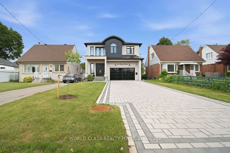 50 Dewey Drive, Toronto, ON M1R 3K6