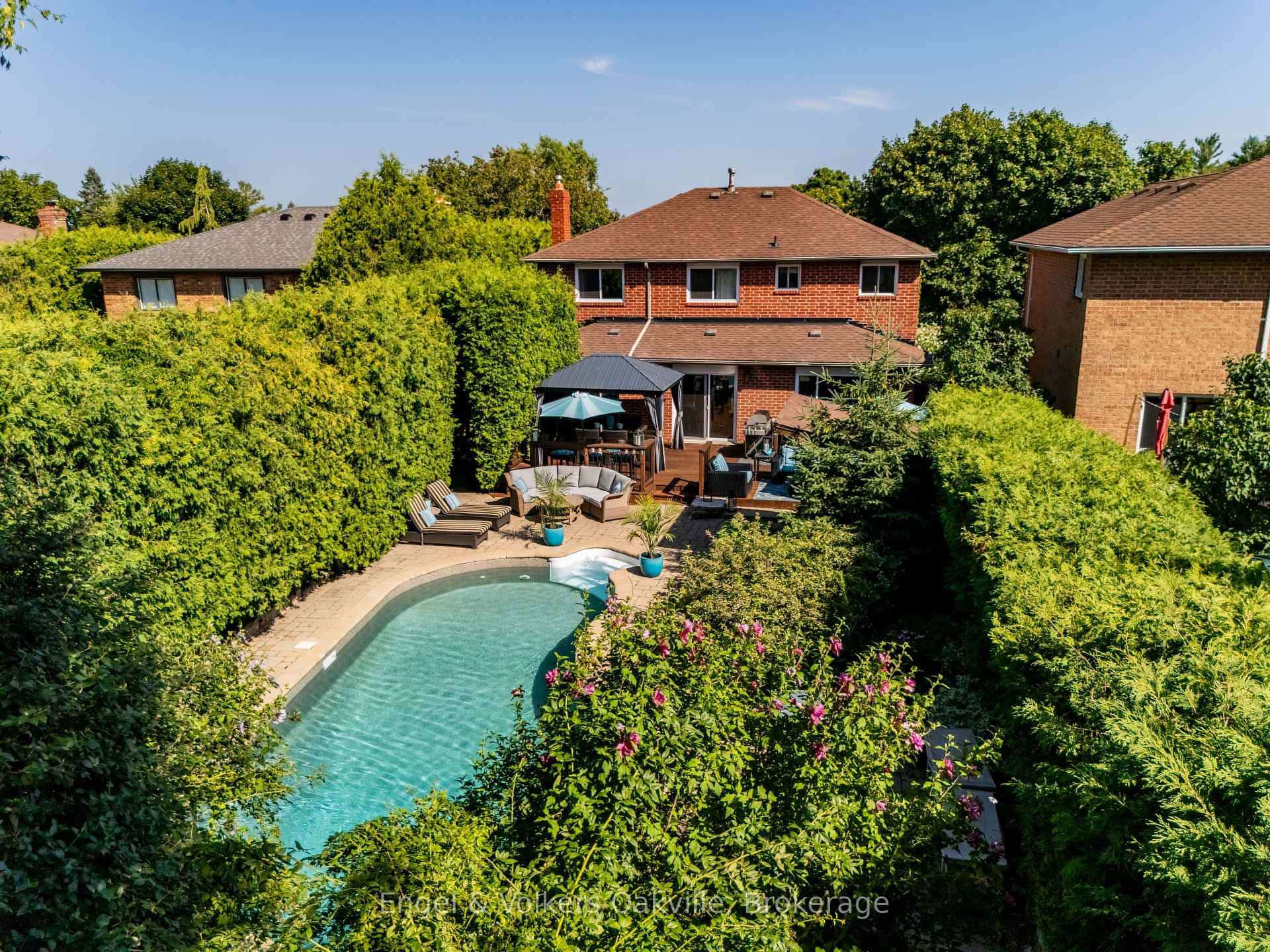 1181 Grange Road, Oakville, ON L6H 1P8