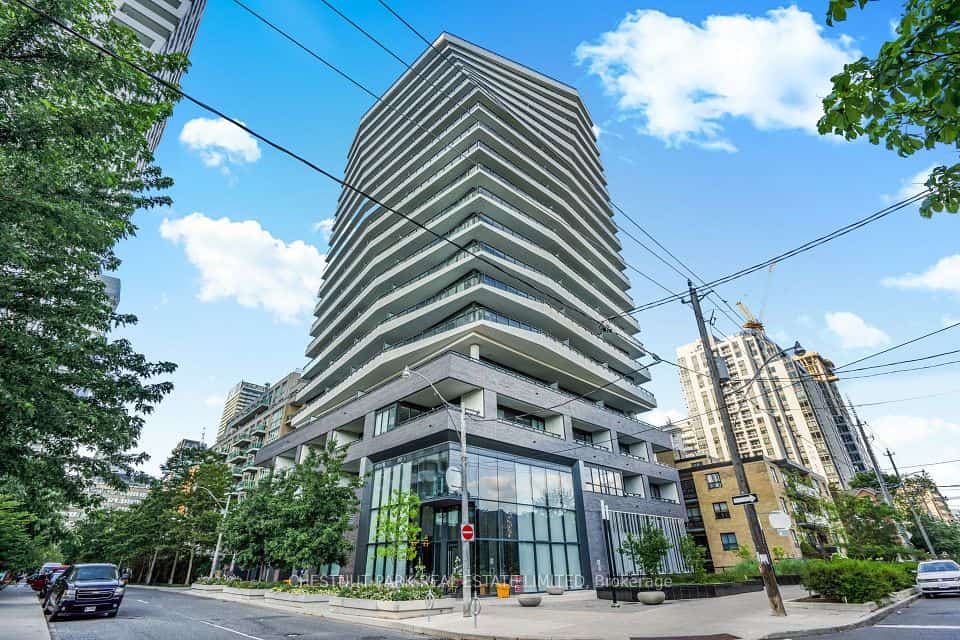 11 Lillian Street #1802, Toronto, ON M4S 2H7