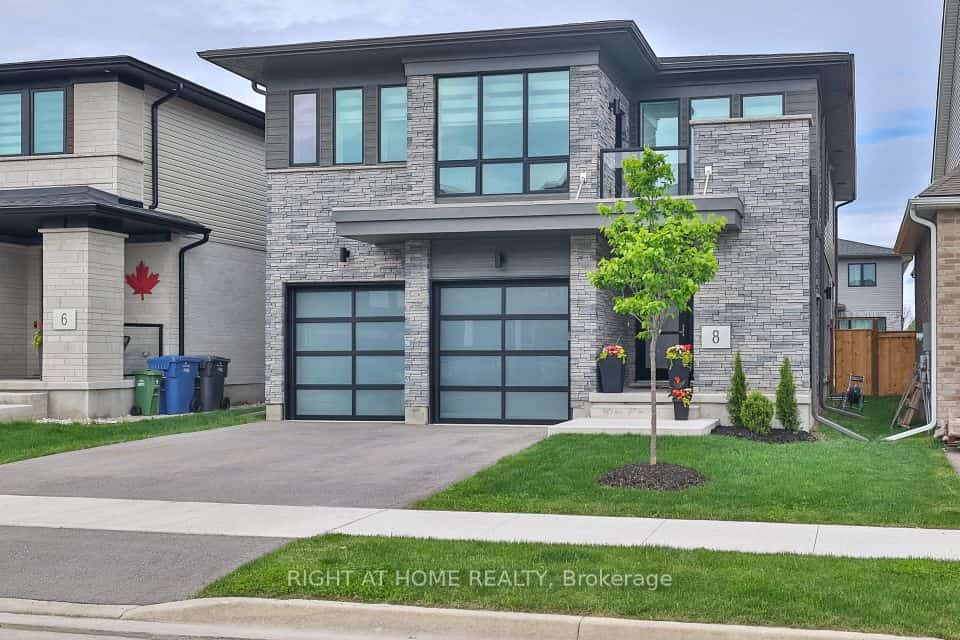 8 Ryder Avenue, Guelph, ON N1G 0H3