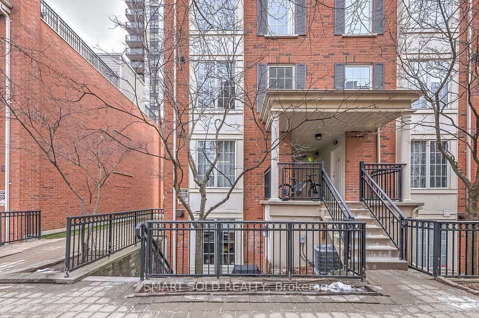 3 Everson Drive #679, Toronto, ON M2N 7C2