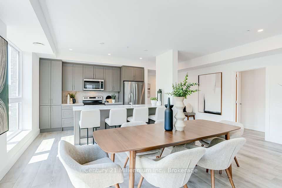 4 KIMBERLY Lane #310, Collingwood, ON L9Y 5T6