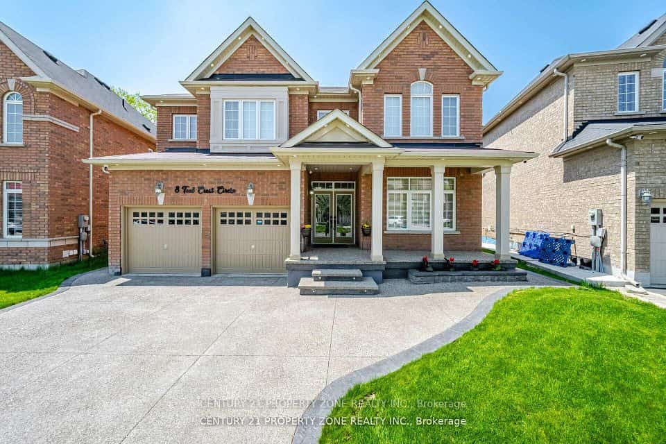 8 Teal Crest Circle, Brampton, ON L6X 2Z6