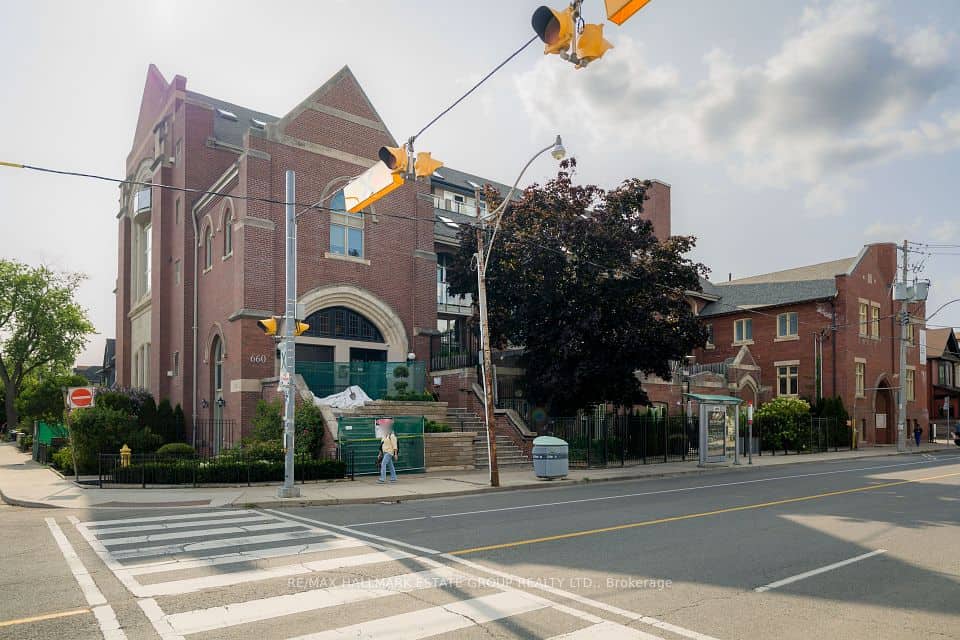 660 Pape Avenue, Toronto